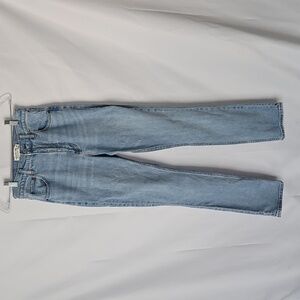 Abercrombie & Fitch 90s Slim Straight Ultra High Rise 26